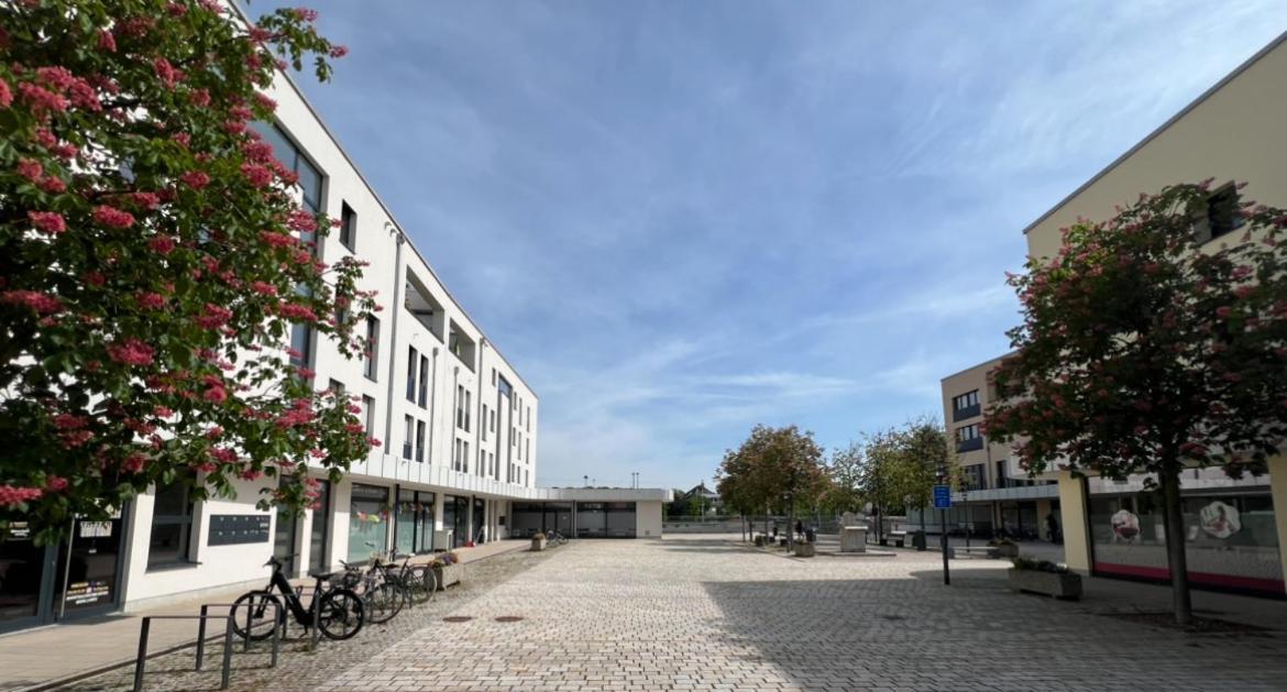 Palmen Apartment Direkt In Bad Aibling Exterior foto